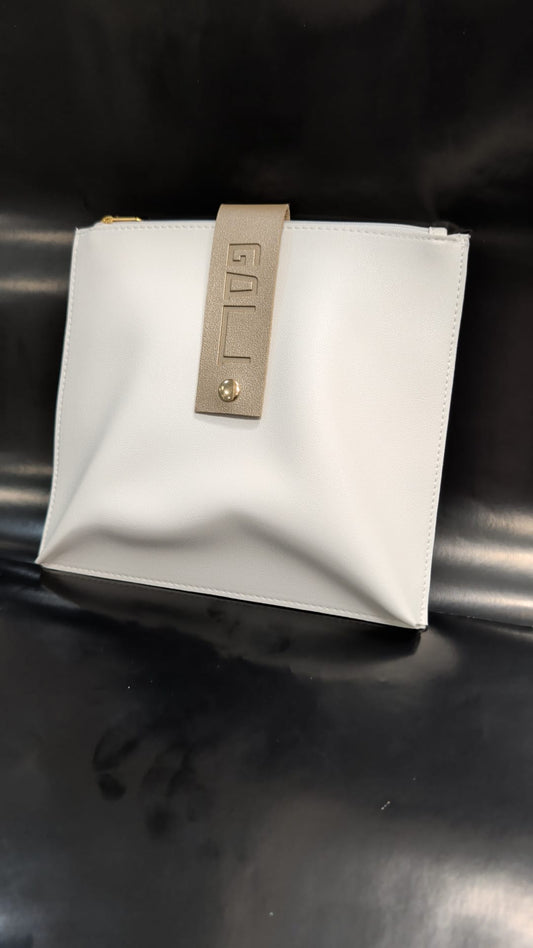 093 - Leather Afikomen Bag