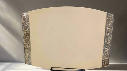 049 - Challah Board - White