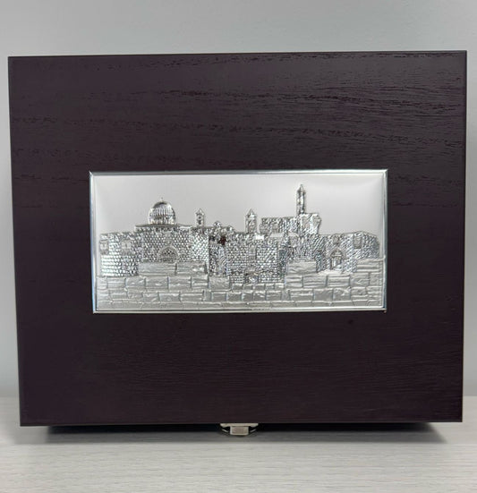 024 - Wine Accessories Set